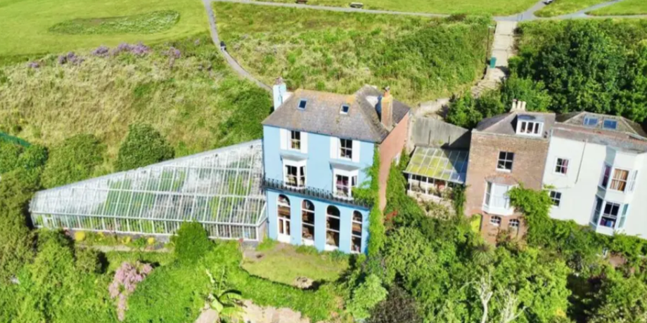 West Hill выставили на продажу, компания Just Property, жилье, недвижимость, уникальный дом