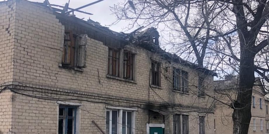 артобрстріли, зруйновані будинки, Українська, Донецька область
