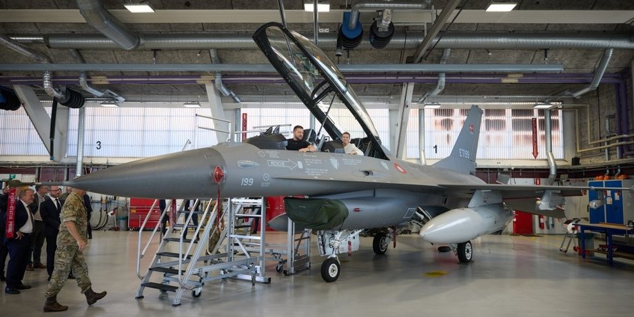 Скридструп, дания, украинские пилоты, F-16