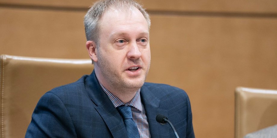 Трамп, синдром одержимости, критика Трампа, сенатор, проституция, несовершеннолетний