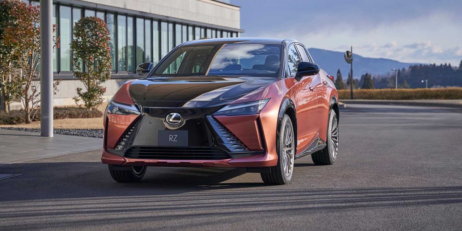 Новый Lexus RZ 450e, Lexus RZ 450e 2023, Lexus RZ 450e, кроссовер Lexus RZ 450e, электромобиль Lexus RZ 450e