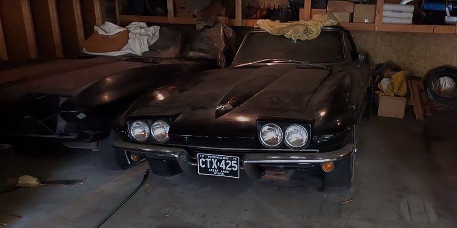 Chevrolet Corvette C2, Chevrolet Corvette Stingray, Chevrolet Corvette