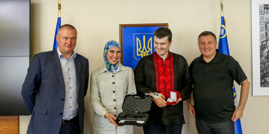 Адам Осмаев и Амина Окуева на встрече в МВД / Фото: facebook.com/arsen.avakov.1