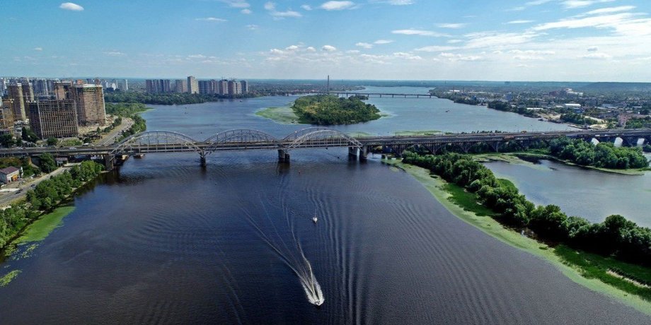 В Киеве построят водные переправы через Днепр