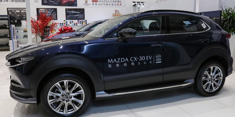 Mazda CX-30 EV, Mazda CX-30, кроссовер Mazda, электромобиль Mazda CX-30