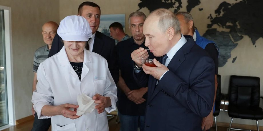 путин на курилах путин впервые за 26 лет в Кремле приехал на курилы
