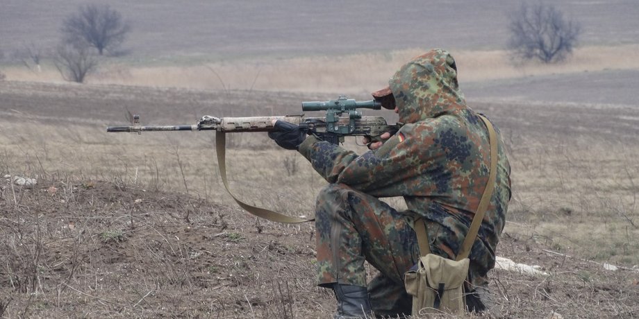 Боец АТО в Донбассе / Фото пресс-центра полка "Азов"