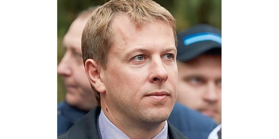 Виталий Хомутынник