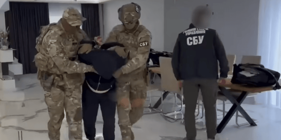 СБУ установила куратора шпионов