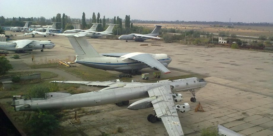 Бомбардувальник Ту-95 ЗС РФ, Ту-95 та Ту-160, аеродром Енгельс, Енгельс свіжі фото, Енгельс атака дронів, Енгельс наслідки удару