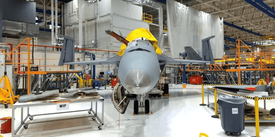 остановка производства super hornet