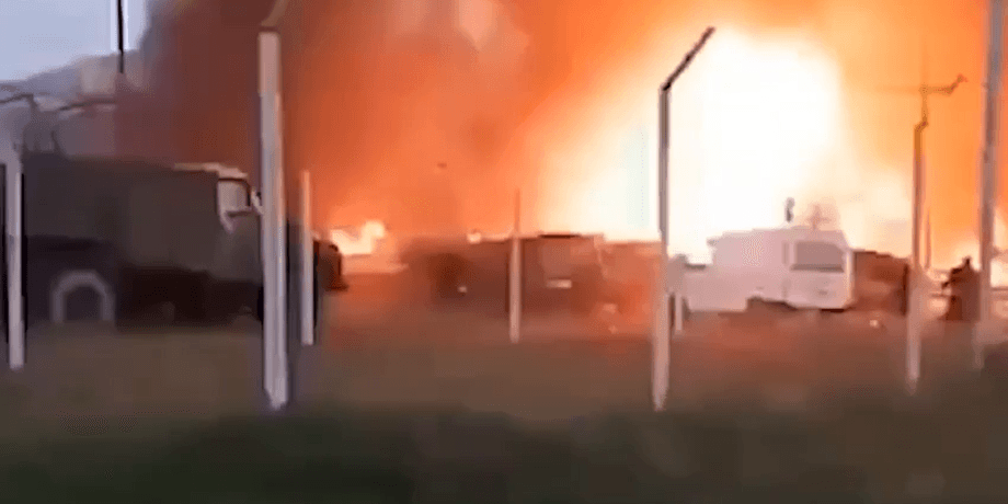 Пожар, Нагорный Карабах, бензин, топливо, беженцы