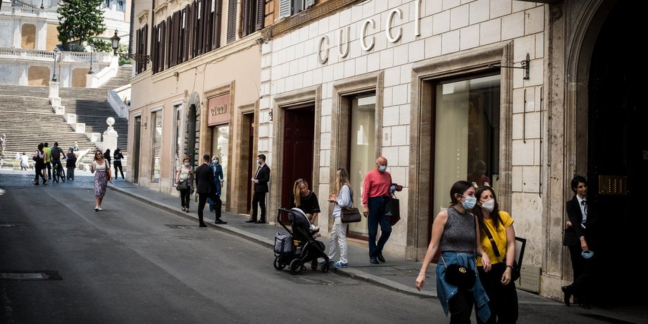 Gucci, криптовалюта