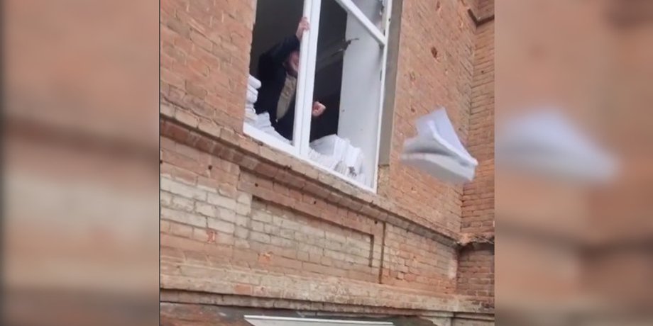 вивіз архівів Бахмут, вивезення архівів, архіви пенсійного фонду