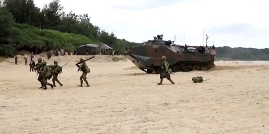 військові навчання, Японія побоюється нападу Китаю, імітація вторгнення Китаю