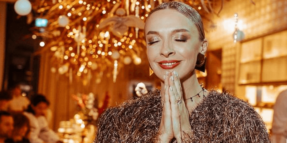 Василиса Фролова, ОАЭ, ведущая