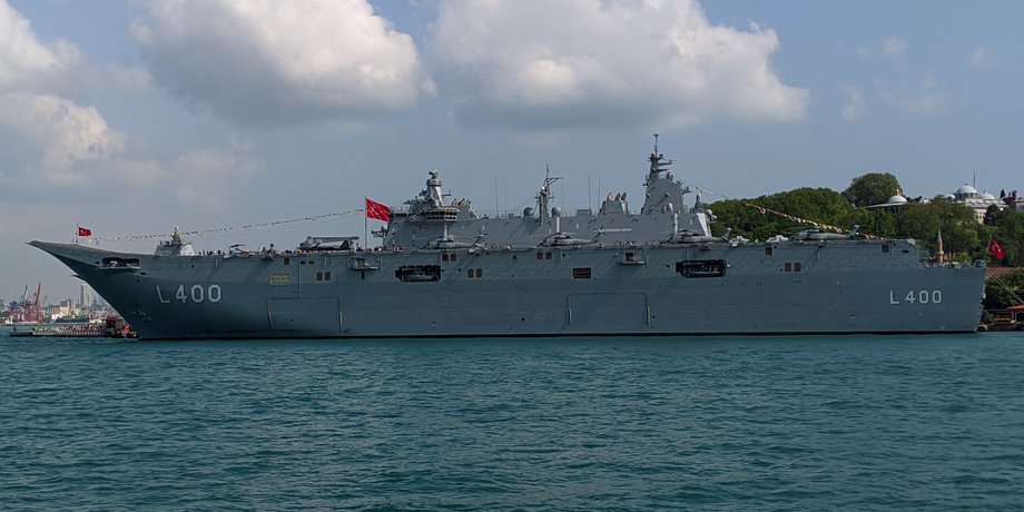 Anadolu (L-400)