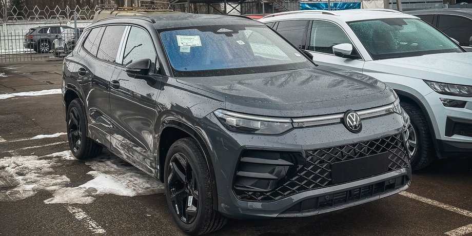 Volkswagen Tayron, новый Volkswagen Tayron, Volkswagen Tiguan, Volkswagen Tiguan, кроссовер Volkswagen, Volkswagen Tayron 2025