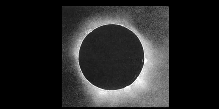 Когда была сделана первая фотография полного солнечного затмения: ответ может удивить