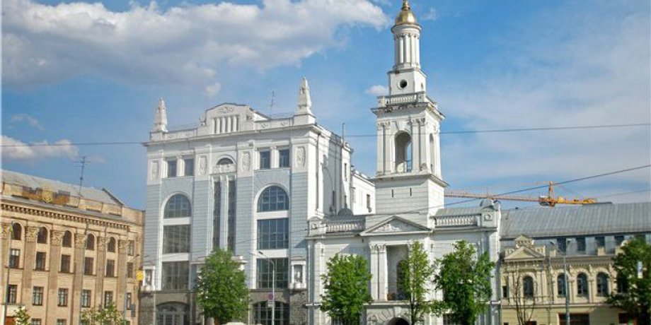 Контрактовая площадь / Фото: stejka.com