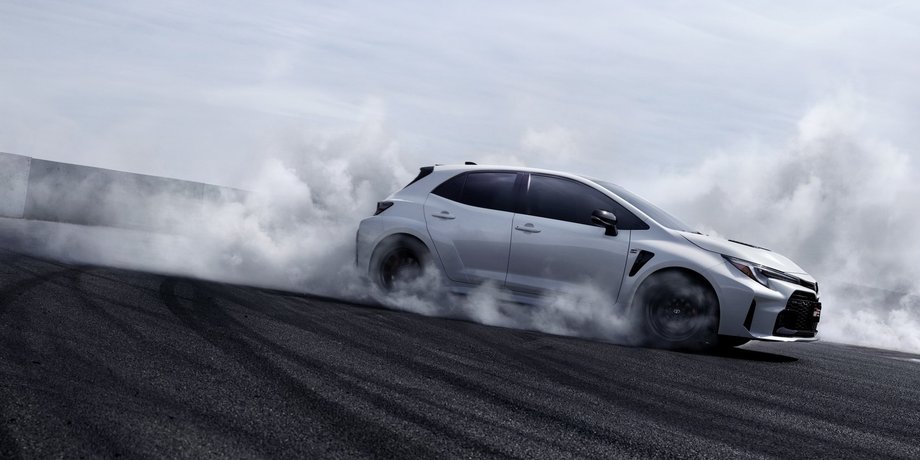 Новая Toyota Corolla GR, Toyota GR Corolla, новая Toyota GR Corolla, заряженная Toyota Corolla