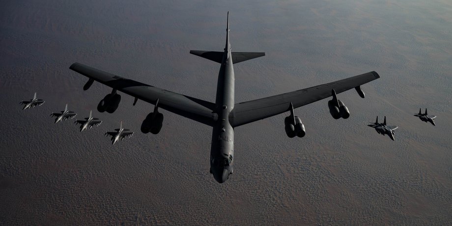 Ядерный бомбардировщик США, B-52H Stratofortress, самолет B-52H Stratofortress, россия B-52H Stratofortress