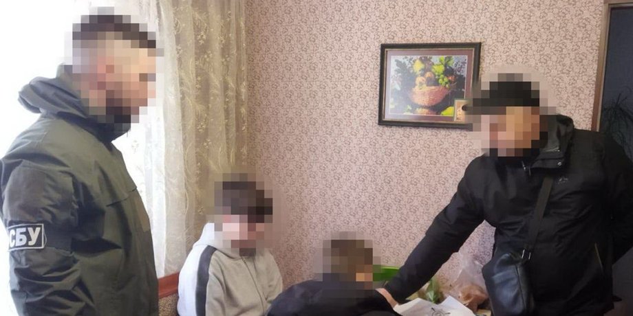 РФ привлекает подростков к псевдоминированию в Украине