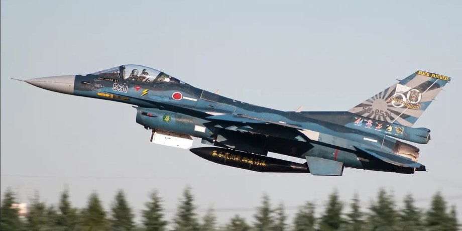 Японський винищувач F-2
