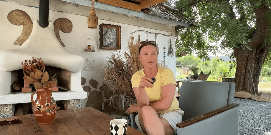 Хата в селі після ремонту