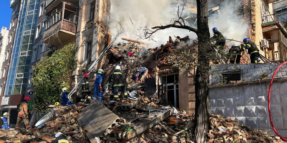 зруйнований будинок у Києві, будинок у Шевченківському районі, атака Києва, атака дронами, дрони-камікадзе, дрони Shahed-136, іранські дрони