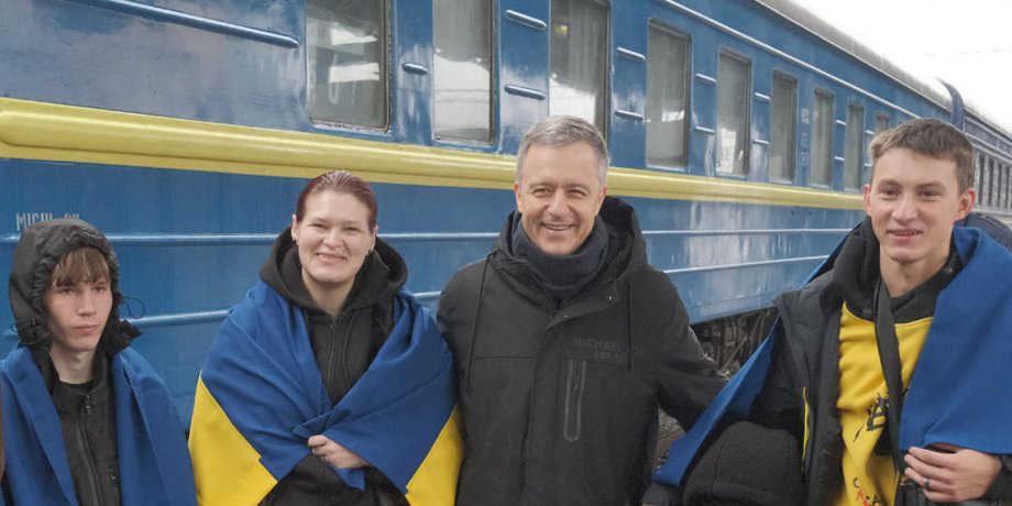 дети, украинские дети, дети возвращении из оккупации