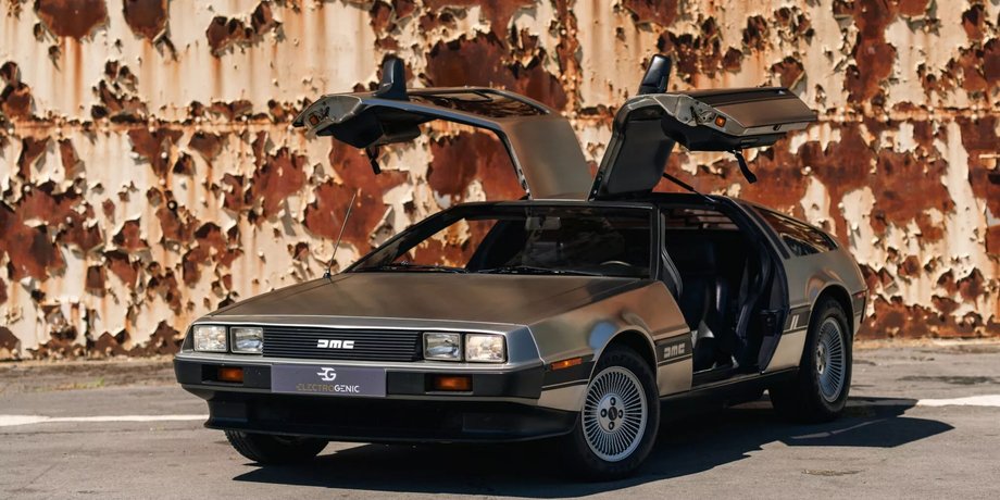 электромобиль DeLorean, DeLorean DMC-12, назад в будущее, авто из фильма назад в будущее