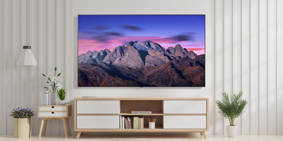 Телевизор LG OLED48B5 в помещении