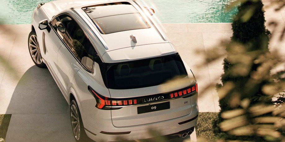 Lynk&Co 09