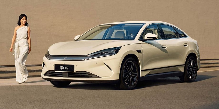 BYD Qin L, новий BYD Qin L, електромобіль BYD, седан BYD