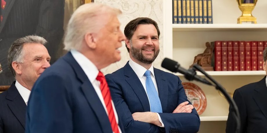 дональд трамп дональд трамп и джей ди вэнс