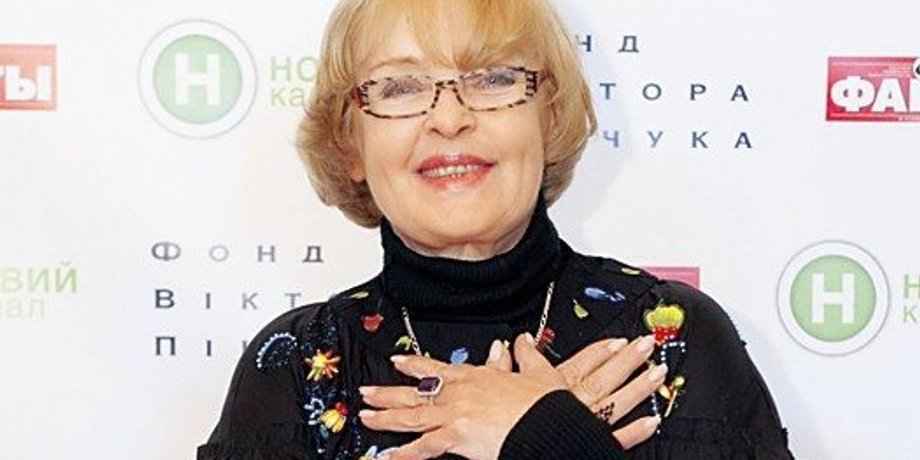 Роговцева Ада
