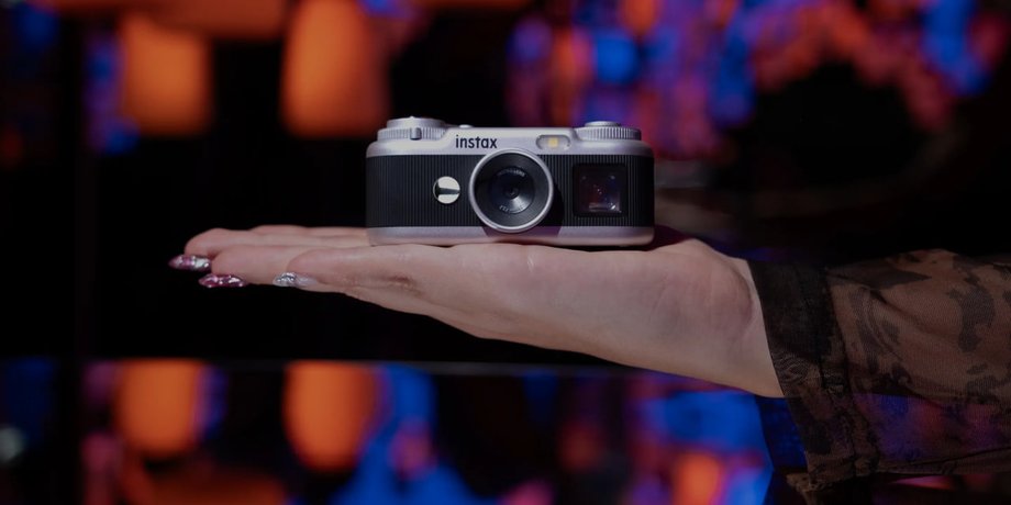 Фотоаппарат Fujifilm Instax Pal 2