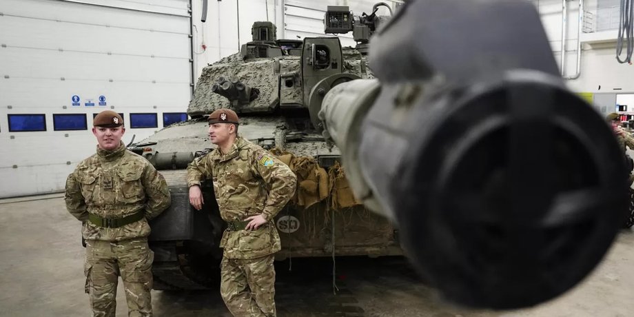 британский танк, снаряды для танков, боеприпасы с обедненным ураном, снаряды с обедненным ураном