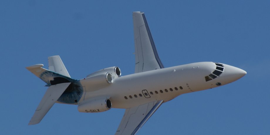 Dassault Falcon 900