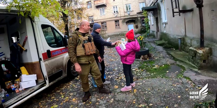 Белые ангелы, гуманитарка жителям донбасса,