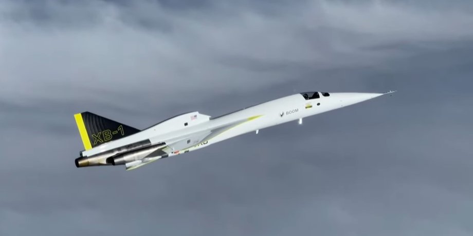 сверхзвуковй самолет XB-1