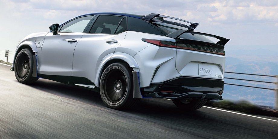 Lexus RZ 600e