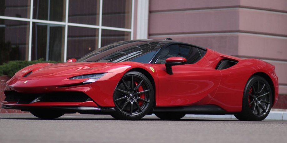 Ferrari SF90 Stradale, суперкар Ferrari, новий Ferrari SF90 Stradale