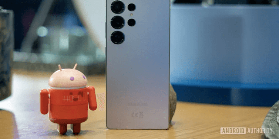 Смартфон Samsung Galaxy S25