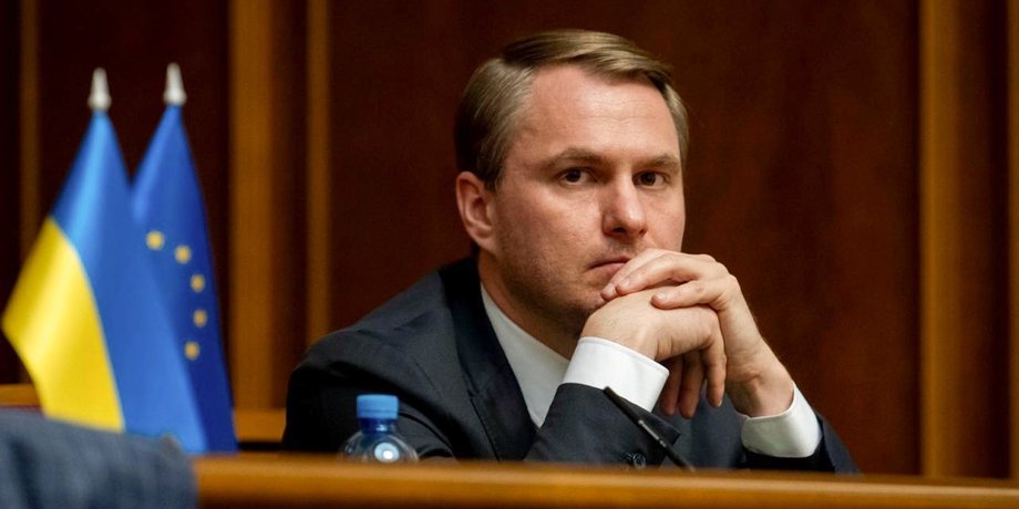 Руслан Кравченко Руслан Кравченко не має наміру звільнятися за власним бажанням