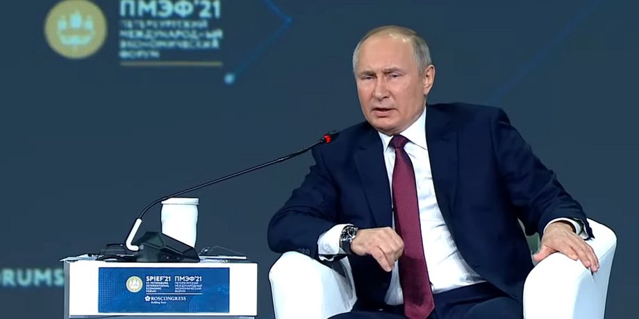 Володимир Путін, ПМЕФ