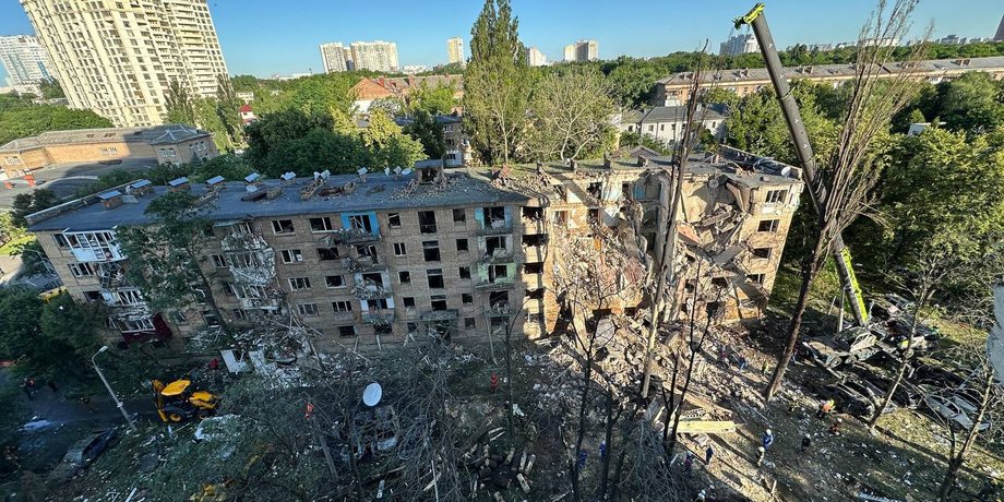 У ДСНС показали наслідки нічної атаки по Києву 23 червня