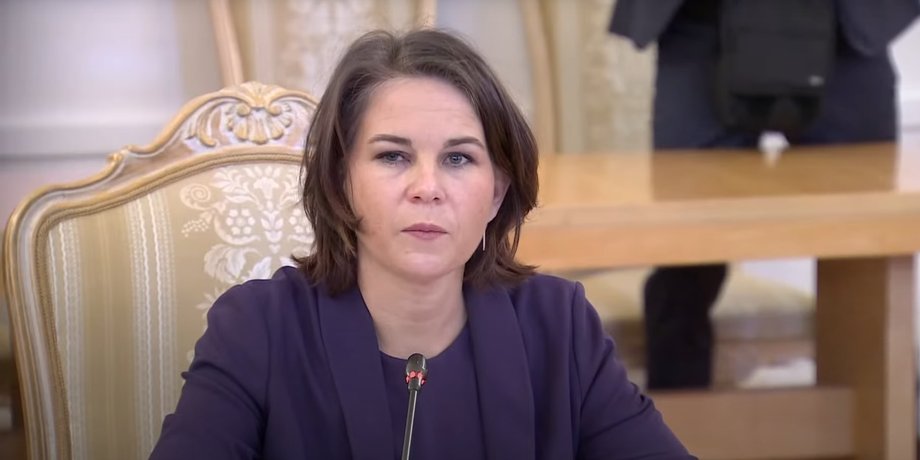 Анналена Бербок