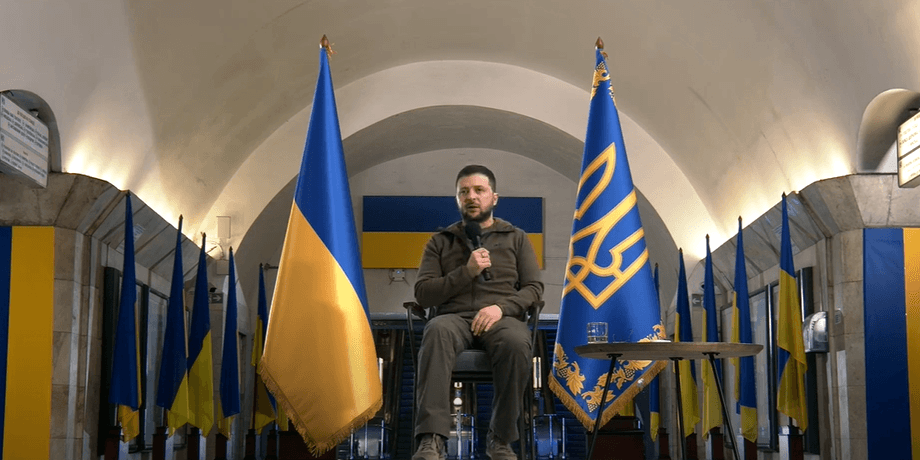 Владимир Зеленский, президент Украины, пресс-конференция в метро, пресс-конференция зеленого, два месяца войны